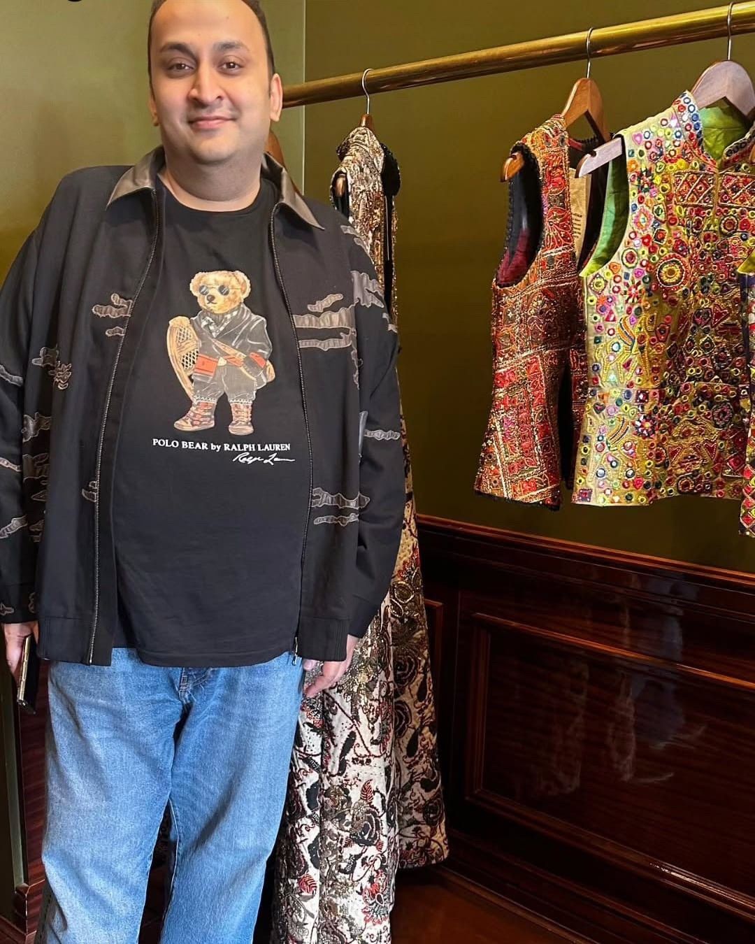 Aamir Mazhar with fashion pieces